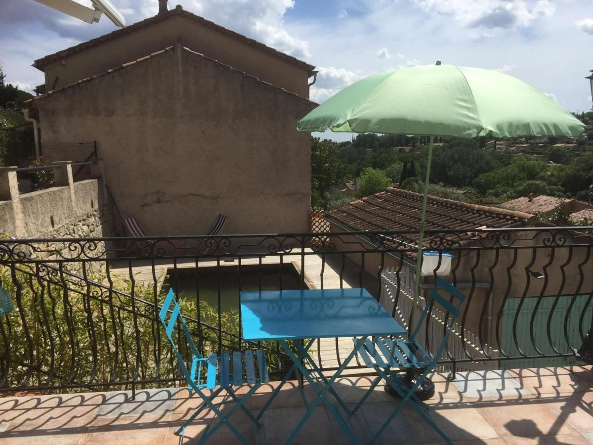 La Maison Du Bonheur Bed & Breakfast *